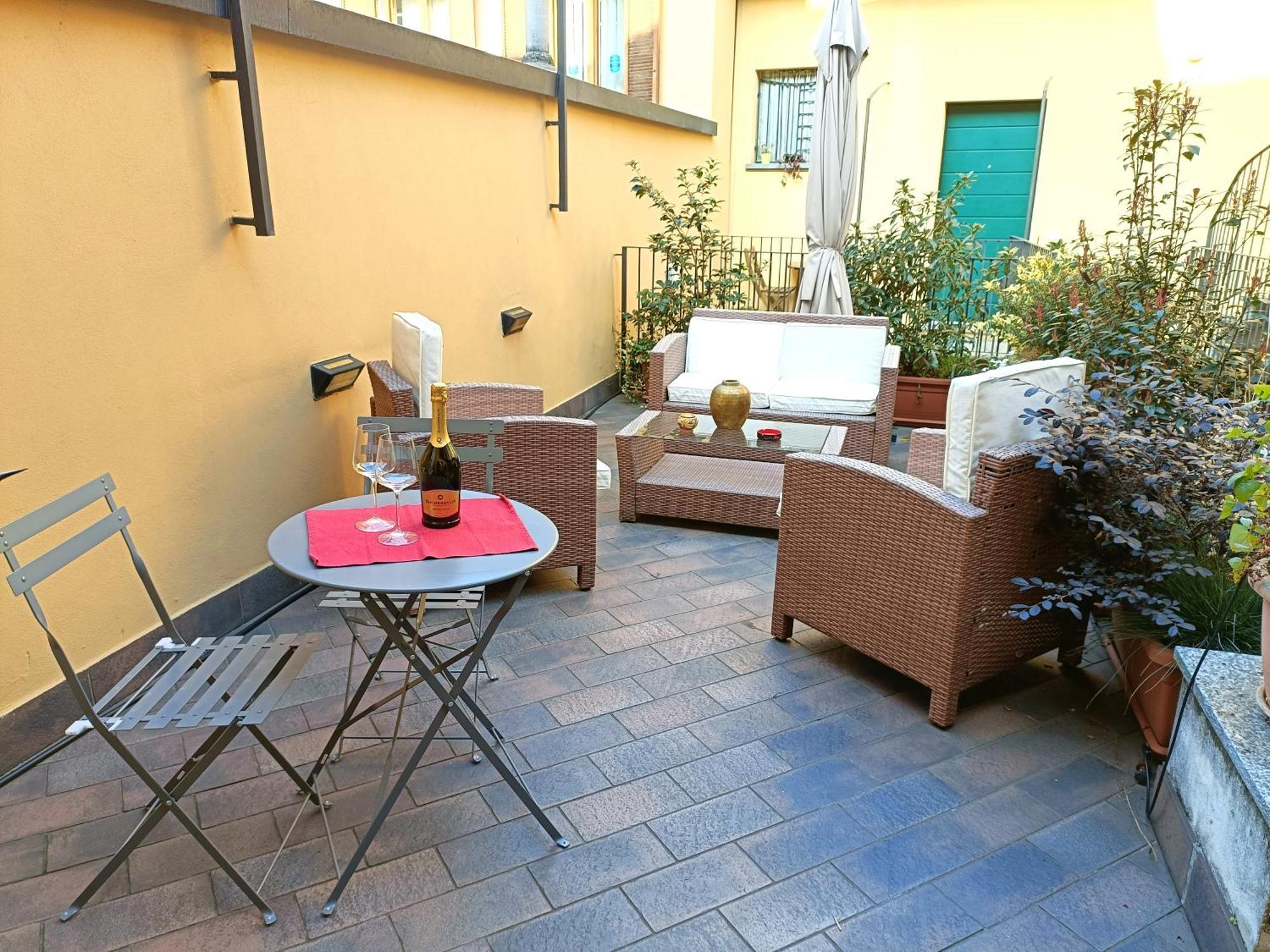 La Suite Di Bianca - Monza -- A 4 Min A Piedi Da Clinica Zucchi E 15 Min Da Stazione -- Exterior photo